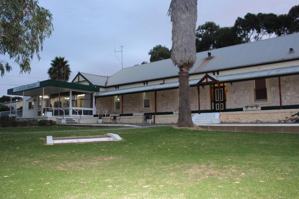Island Motel Kingscote Esterno foto